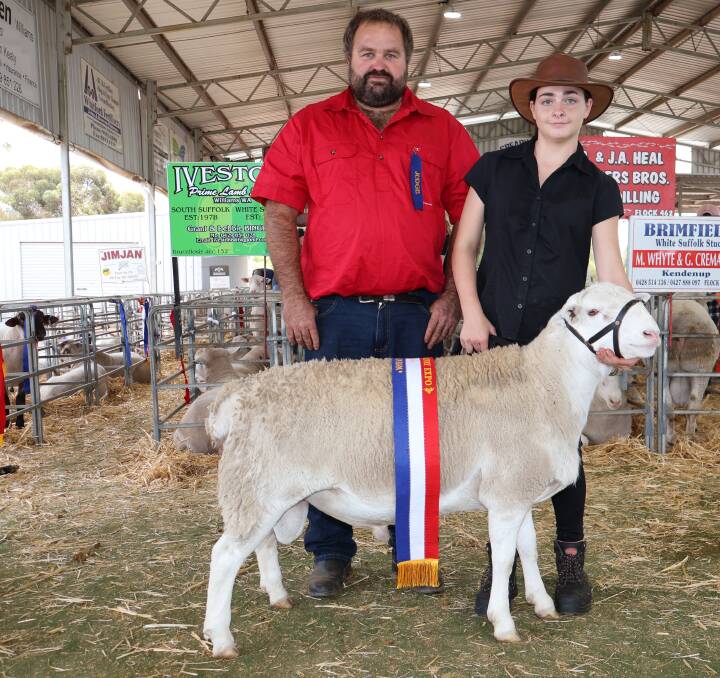 The champion shedding ram was an UltraWhite exhibited by the Iveston stud, Williams. With the ram were judge Aaron Foster (left), Wendenlea Suffolk and White Suffolk studs, Boddington and Iveston stud connection Dakota Bingham.
