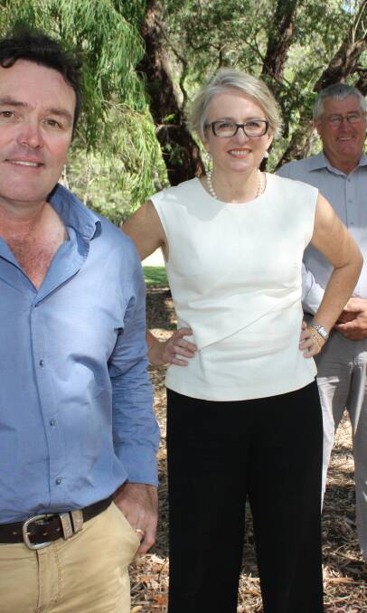  Australian Grains Champion grower directors Brad Jones (left), Sue Middleton and Clancy Michael. AGC withdrew its proposal to commercialise CBH last week.