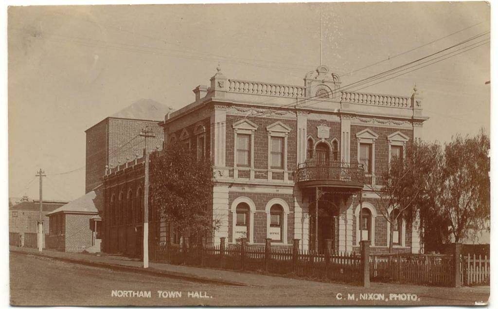 Yesteryear: The Northam Town Hall circa 1909 complete with balcony.