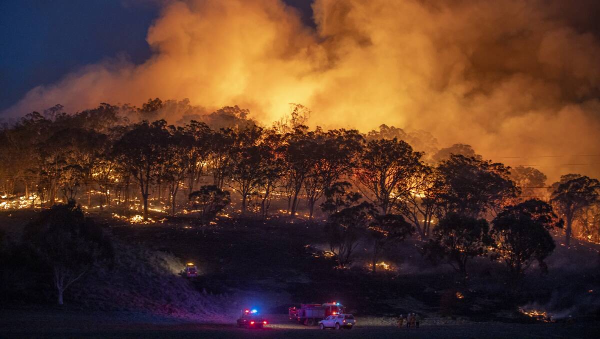 Bad bushfire summers are worse than bad seasons used to be. Picture: Sitthixay Ditthavong