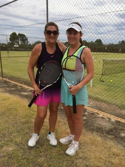 Women's singles: Winner Cathy North in her 29th title win with daughter Britanny Norrish who was runner-up. Photo: supplied. 