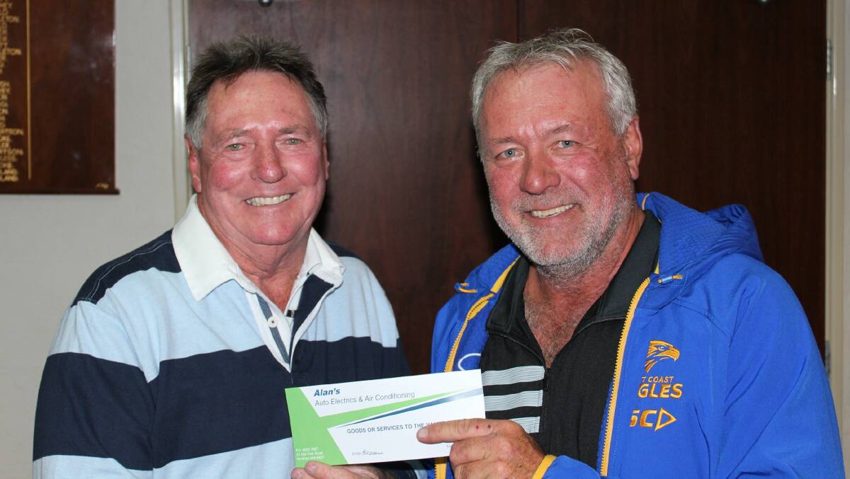 Surging ahead: Alan's Auto Electrics and Airconditioning Trophy winner Peter 'Richo' Richards with Northam Golf Club's vice captain Gary Balt. Photo: Supplied.